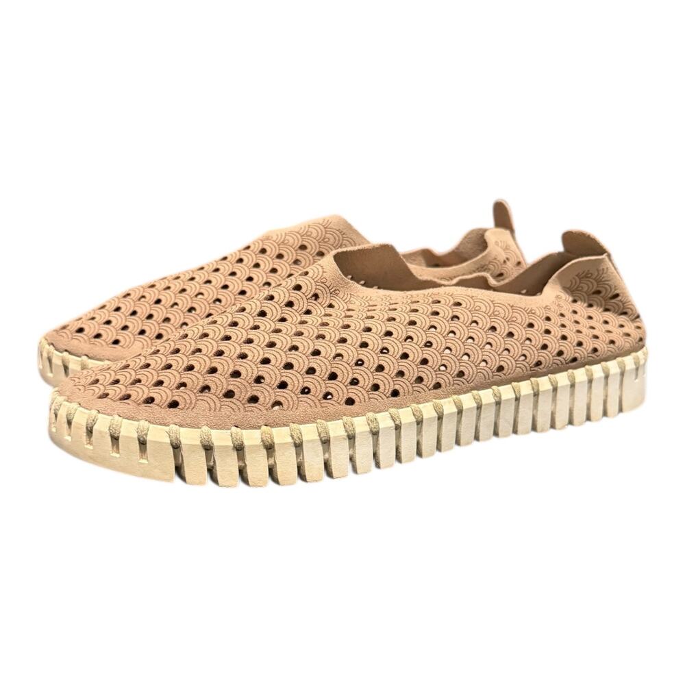 Ilse Jacobsen Tulip Sneakers Women's Size 9-9.5 Latte Casual Slip On Shoes